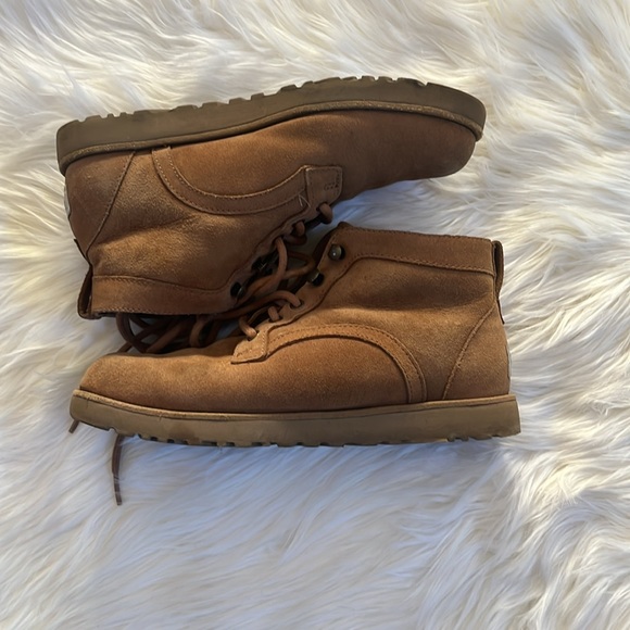 UGG Australia Women's Bethany Boot size 7.5 chestnut brown - Picture 3 of 7